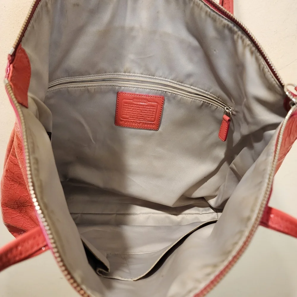 COACH LAURA PATENT  Leather Tote Bag